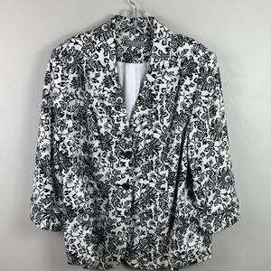 Kate Hill Woman Monochrome Floral Jacket